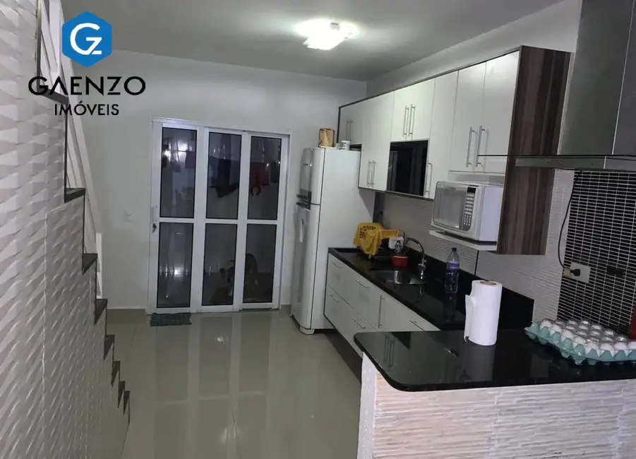 Foto 1 de Sobrado com 3 quartos à venda, 100m2 em Santa Maria, Osasco - SP