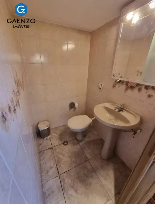 Foto 9 de Casa com 2 quartos à venda, 190m2 em Santo Antônio, Osasco - SP