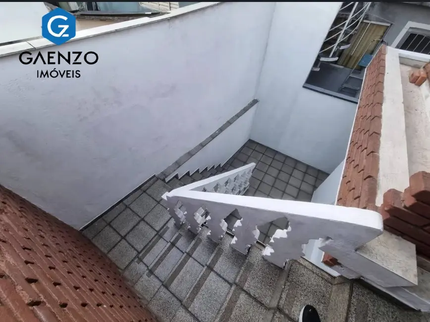 Foto 6 de Casa com 2 quartos à venda, 190m2 em Santo Antônio, Osasco - SP