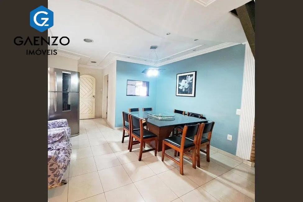 Sobrado com 4 quartos à venda, 470m2 em Bela Vista, Osasco - SP - imagem 9 Foto 9 de Sobrado com 4 quartos à venda, 470m2 em Bela Vista, Osasco - SP