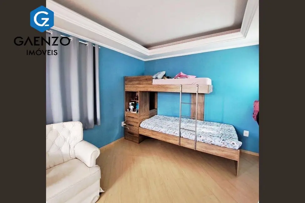 Sobrado com 4 quartos à venda, 470m2 em Bela Vista, Osasco - SP - imagem 7 Foto 7 de Sobrado com 4 quartos à venda, 470m2 em Bela Vista, Osasco - SP