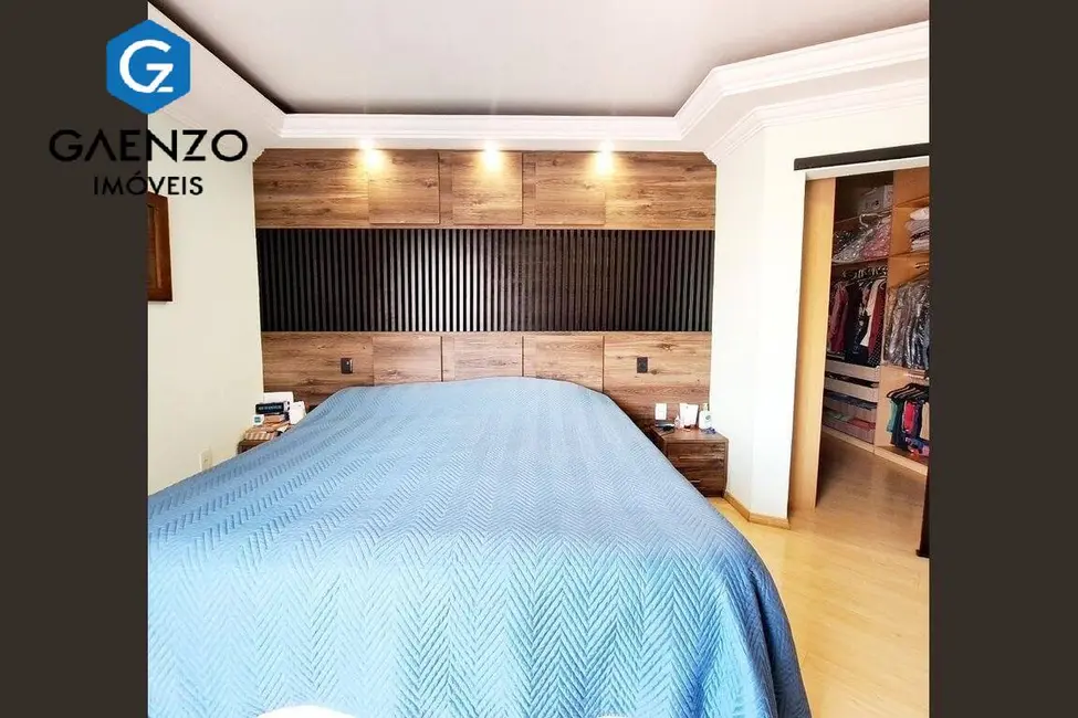 Sobrado com 4 quartos à venda, 470m2 em Bela Vista, Osasco - SP - imagem 4 Foto 4 de Sobrado com 4 quartos à venda, 470m2 em Bela Vista, Osasco - SP