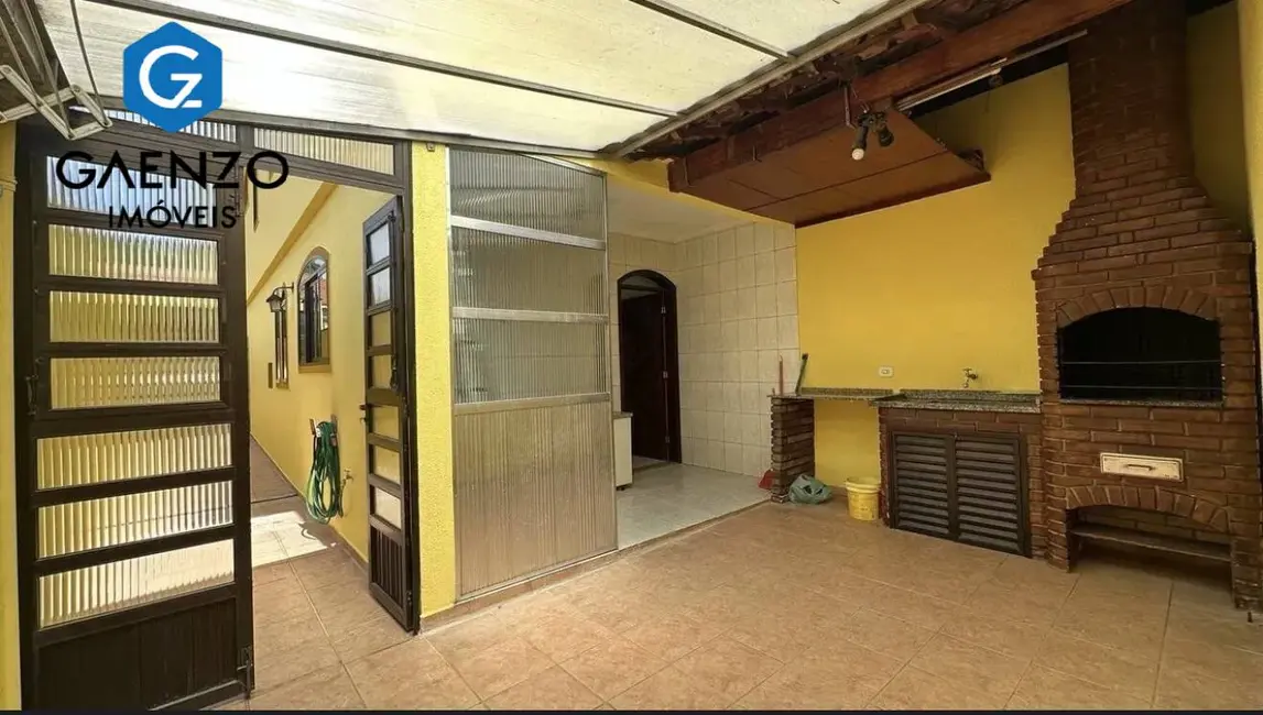 Casa com 3 quartos à venda, 125m2 em Centro, Osasco - SP - imagem 6 Foto 6 de Casa com 3 quartos à venda, 125m2 em Centro, Osasco - SP