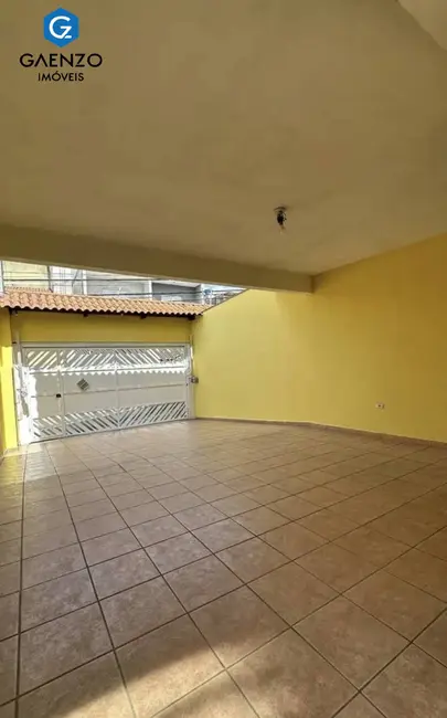 Casa com 3 quartos à venda, 125m2 em Centro, Osasco - SP - imagem 3 Foto 3 de Casa com 3 quartos à venda, 125m2 em Centro, Osasco - SP