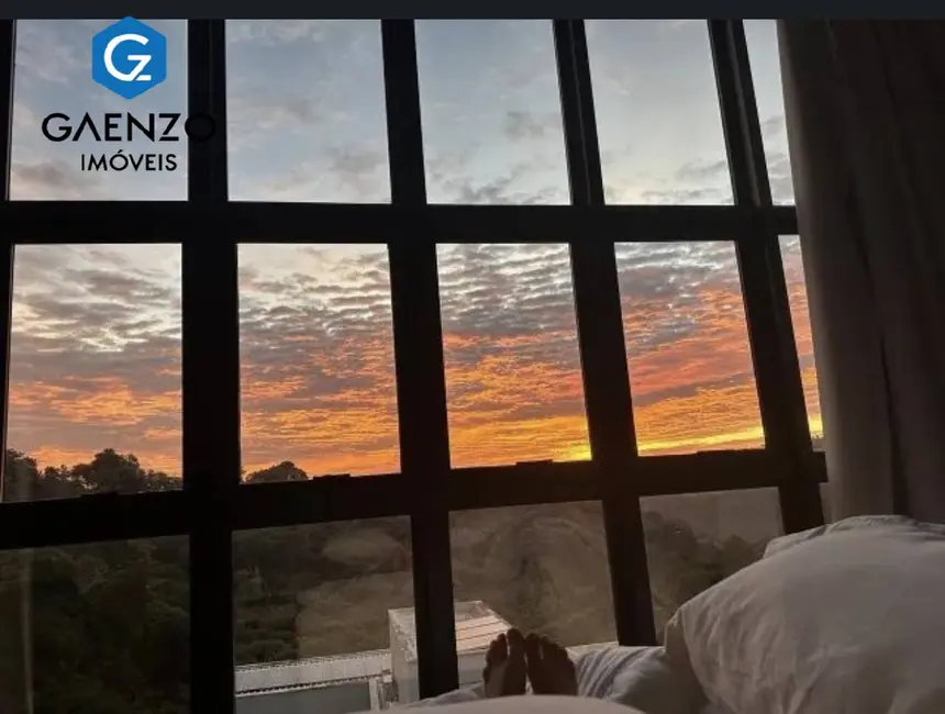 Casa de Condomínio com 4 quartos à venda, 320m2 em Tamboré, Santana De Parnaiba - SP - imagem 5 Foto 5 de Casa de Condomínio com 4 quartos à venda, 320m2 em Tamboré, Santana De Parnaiba - SP