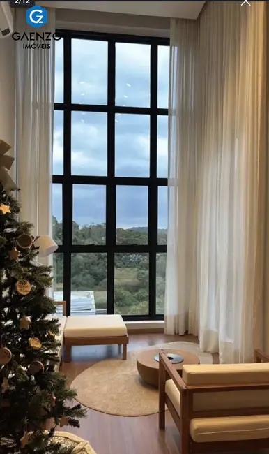 Casa de Condomínio com 4 quartos à venda, 320m2 em Tamboré, Santana De Parnaiba - SP - imagem 3 Foto 3 de Casa de Condomínio com 4 quartos à venda, 320m2 em Tamboré, Santana De Parnaiba - SP