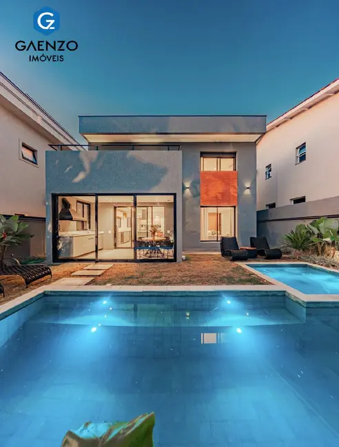 Casa de Condomínio com 4 quartos à venda, 317m2 em Alphaville, Santana De Parnaiba - SP - imagem 8 Foto 8 de Casa de Condomínio com 4 quartos à venda, 317m2 em Alphaville, Santana De Parnaiba - SP