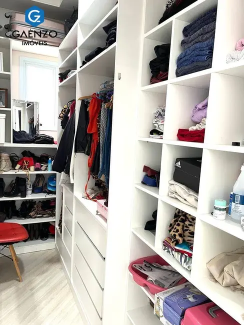 Foto 4 de Casa de Condomínio com 3 quartos à venda, 167m2 em Suru, Santana De Parnaiba - SP