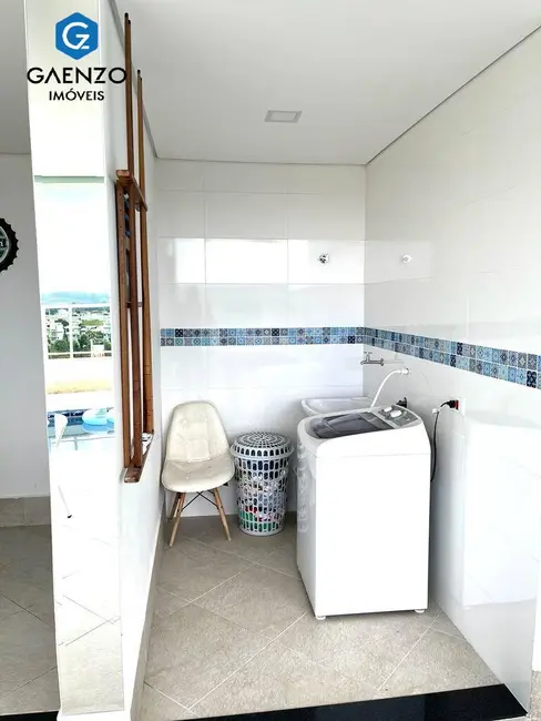 Foto 5 de Casa de Condomínio com 3 quartos à venda, 167m2 em Suru, Santana De Parnaiba - SP