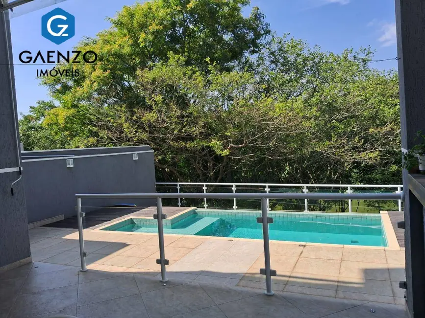 Foto 3 de Casa de Condomínio com 3 quartos à venda, 210m2 em Suru, Santana De Parnaiba - SP