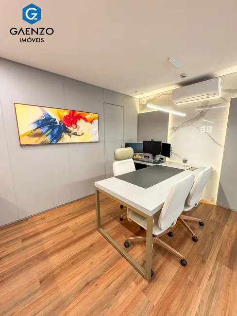 Foto 3 de Sala Comercial à venda, 176m2 em Barueri - SP
