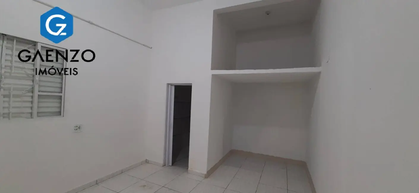 Foto 6 de Casa com 2 quartos à venda, 320m2 em Cipava, Osasco - SP