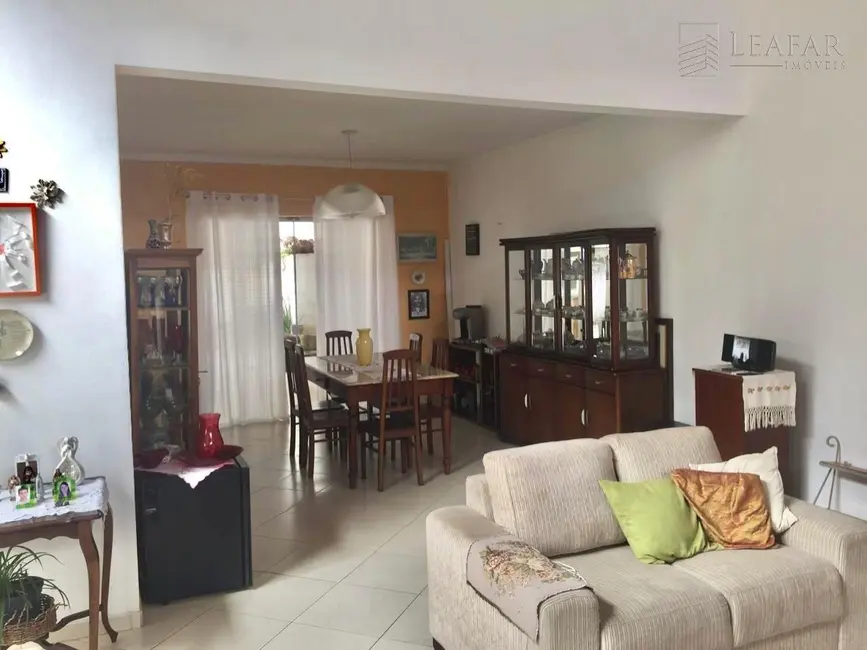 Foto 2 de Sobrado com 3 quartos à venda, 400m2 em Vila Oliveira, Mogi Das Cruzes - SP