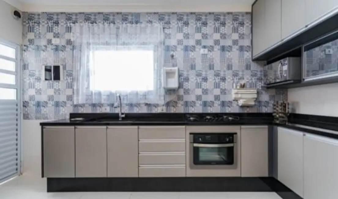 Foto 8 de Casa com 3 quartos à venda, 198m2 em Vila Oliveira, Mogi Das Cruzes - SP