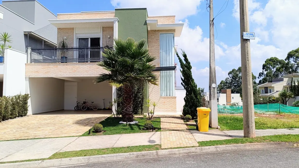Foto 1 de Sobrado com 3 quartos à venda, 360m2 em Fazenda Rodeio, Mogi Das Cruzes - SP