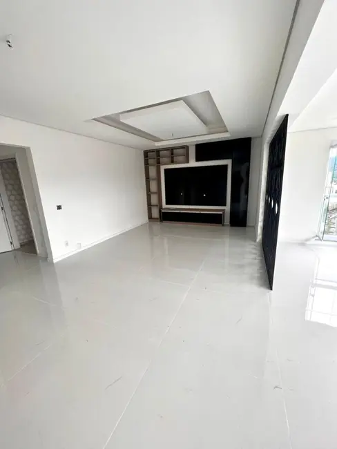 Foto 2 de Apartamento com 4 quartos à venda, 194m2 em Jardim Armênia, Mogi Das Cruzes - SP