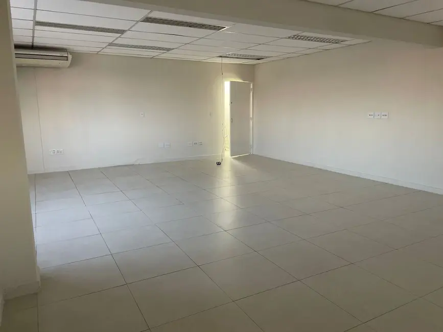 Foto 2 de Sala Comercial para alugar, 75m2 em Centro, Mogi Das Cruzes - SP