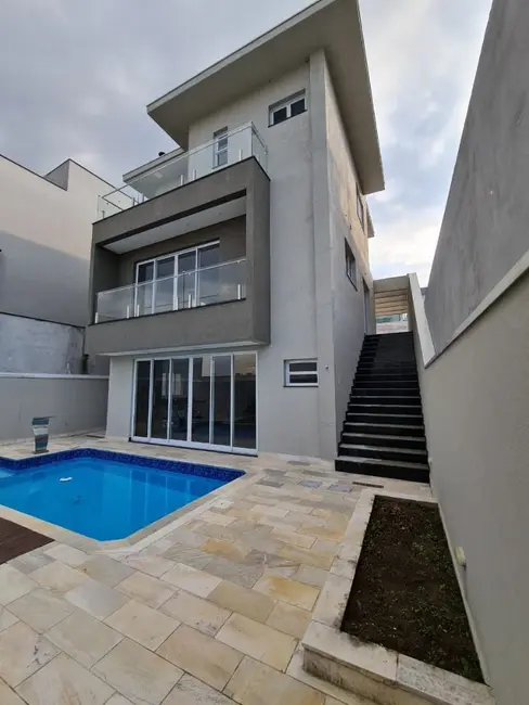 Foto 2 de Casa de Condomínio com 3 quartos à venda, 250m2 em Fazenda Rodeio, Mogi Das Cruzes - SP