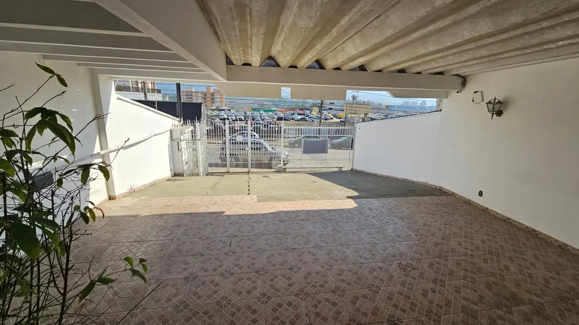 Foto 9 de Casa com 3 quartos à venda e para alugar, 480m2 em Vila Lavínia, Mogi Das Cruzes - SP