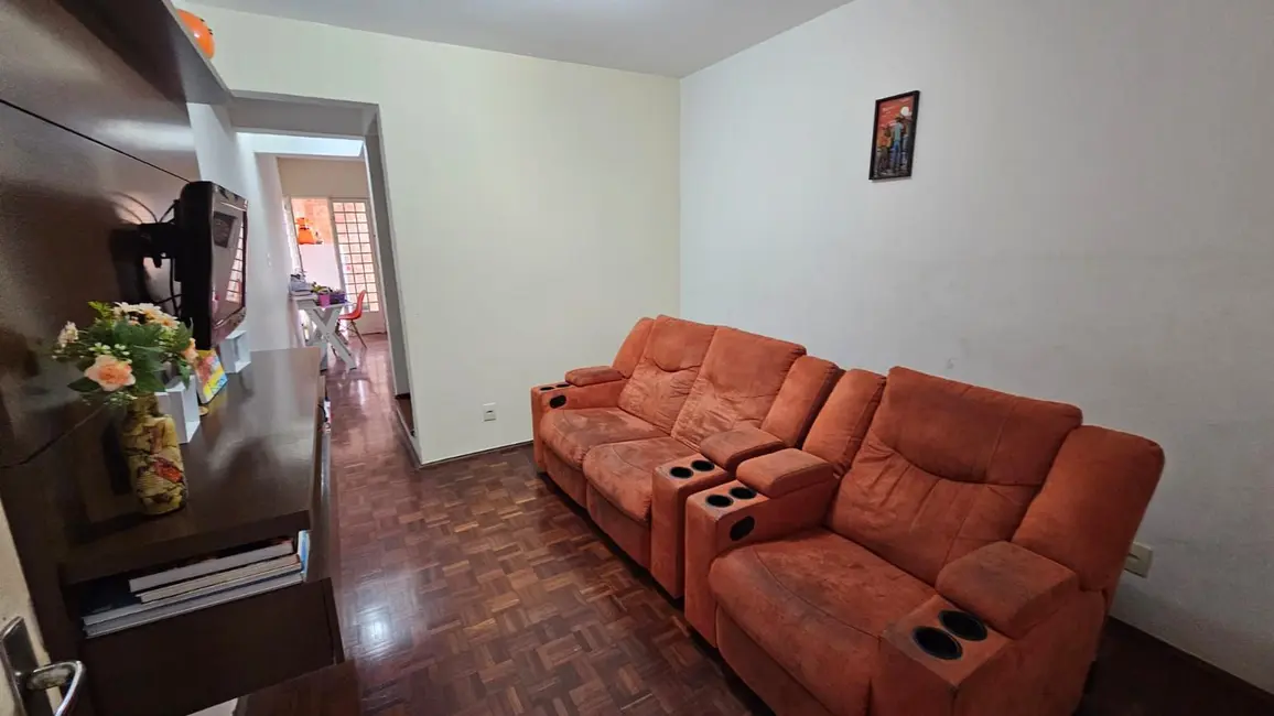 Foto 1 de Sobrado com 4 quartos à venda, 150m2 em Parque Santana, Mogi Das Cruzes - SP