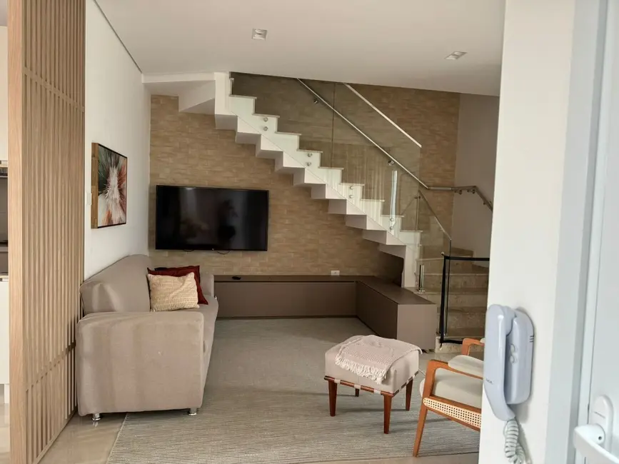 Foto 1 de Sobrado com 3 quartos à venda, 150m2 em Villa Di Cesar, Mogi Das Cruzes - SP