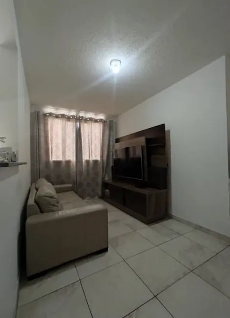 Foto 2 de Apartamento com 2 quartos à venda, 48m2 em Vila Mogilar, Mogi Das Cruzes - SP