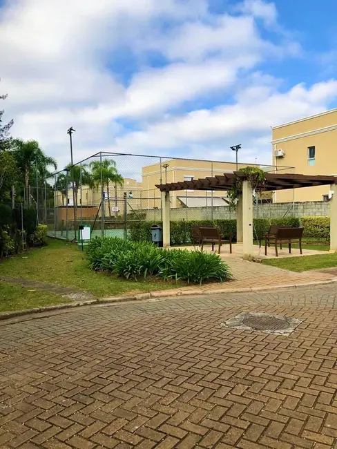 Foto 4 de Casa de Condomínio com 3 quartos para alugar, 100m2 em Jardim São Pedro, Mogi Das Cruzes - SP