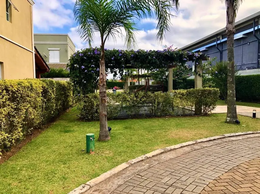 Foto 2 de Casa de Condomínio com 3 quartos para alugar, 100m2 em Jardim São Pedro, Mogi Das Cruzes - SP