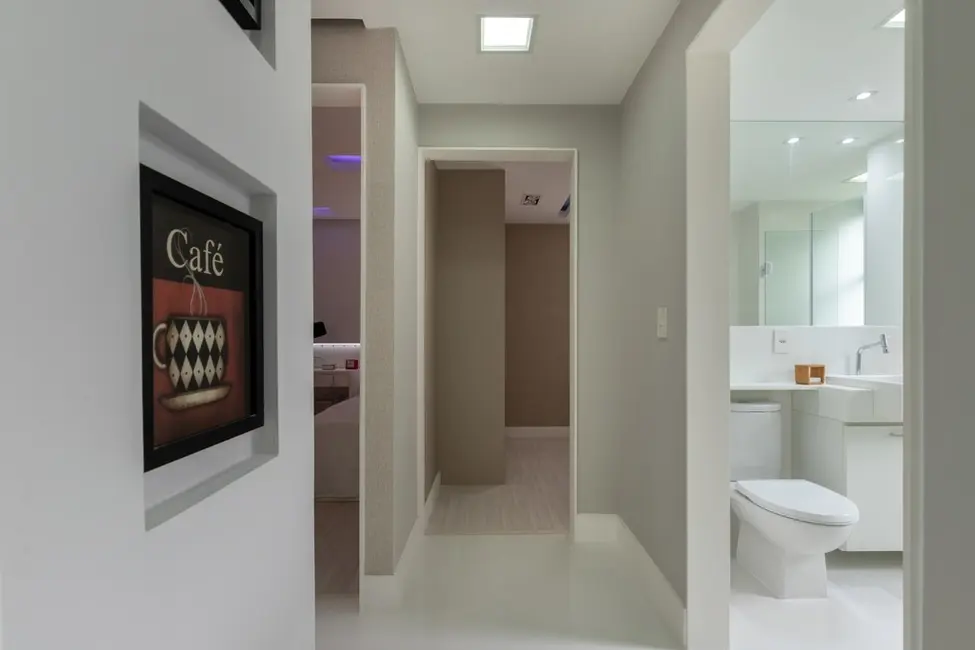 Foto 7 de Apartamento com 2 quartos à venda, 44m2 em Santa Cruz, Rio De Janeiro - RJ