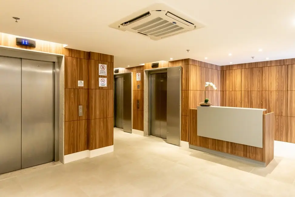 Sala Comercial à venda, 19m2 em São Cristóvão, Rio De Janeiro - RJ - imagem 4 Foto 4 de Sala Comercial à venda, 19m2 em São Cristóvão, Rio De Janeiro - RJ
