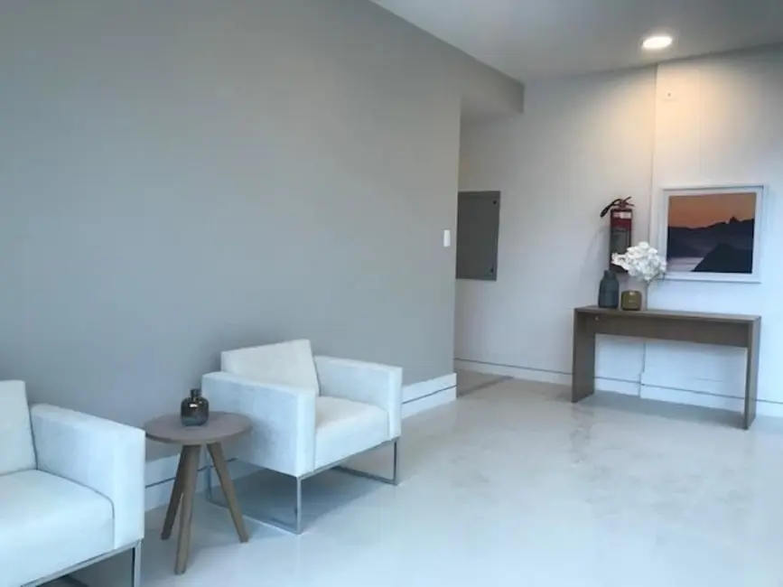 Apartamento com 2 quartos à venda, 58m2 em Vila da Penha, Rio De Janeiro - RJ - imagem 3 Foto 3 de Apartamento com 2 quartos à venda, 58m2 em Vila da Penha, Rio De Janeiro - RJ