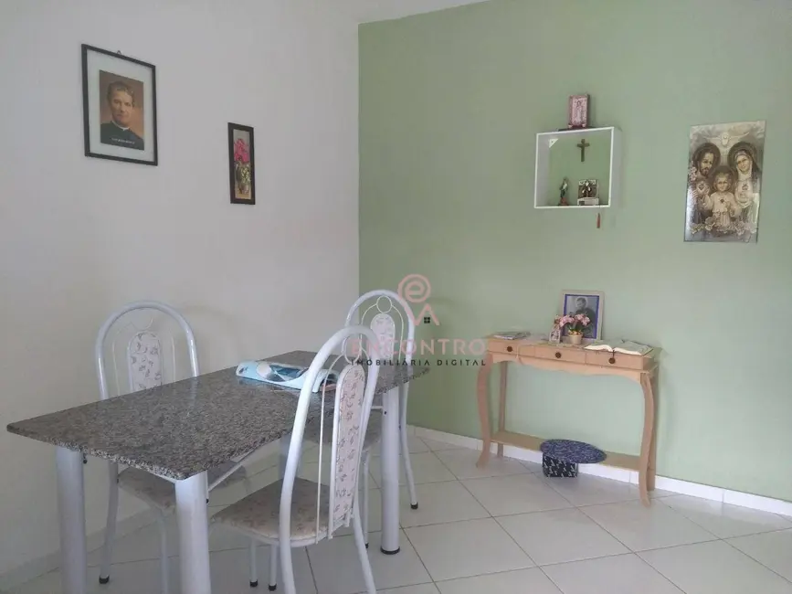 Casa com 2 quartos à venda, 184m2 em Porto Real - RJ - imagem 2 Foto 2 de Casa com 2 quartos à venda, 184m2 em Porto Real - RJ