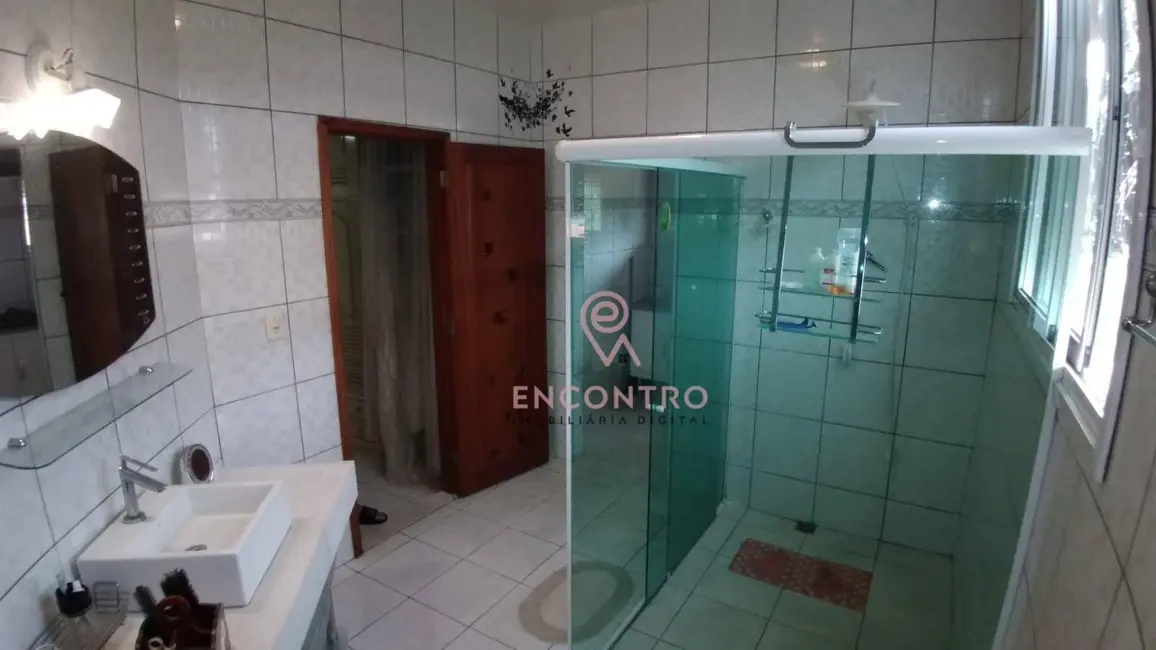 Casa com 3 quartos à venda, 375m2 em Boa Vista II, Resende - RJ - imagem 6 Foto 6 de Casa com 3 quartos à venda, 375m2 em Boa Vista II, Resende - RJ