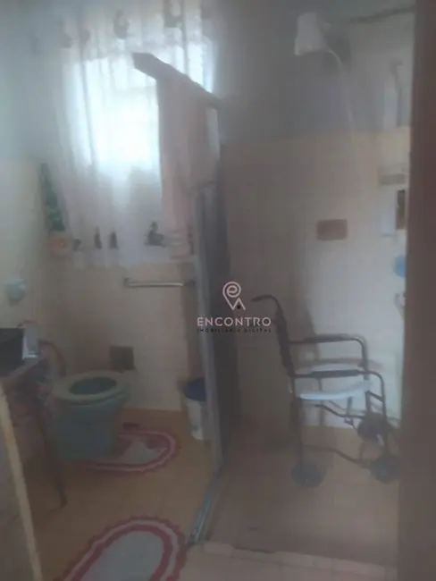 Casa com 7 quartos à venda, 453m2 em Santa Isabel, Resende - RJ - imagem 3 Foto 3 de Casa com 7 quartos à venda, 453m2 em Santa Isabel, Resende - RJ