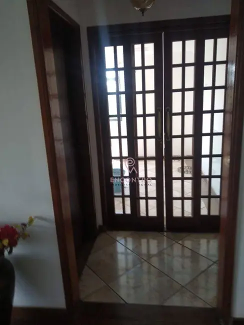 Apartamento com 4 quartos à venda, 176m2 em Comercial, Resende - RJ - imagem 5 Foto 5 de Apartamento com 4 quartos à venda, 176m2 em Comercial, Resende - RJ