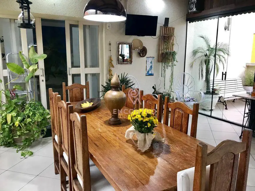 Foto 3 de Apartamento com 3 quartos à venda, 220m2 em Santa Isabel, Resende - RJ