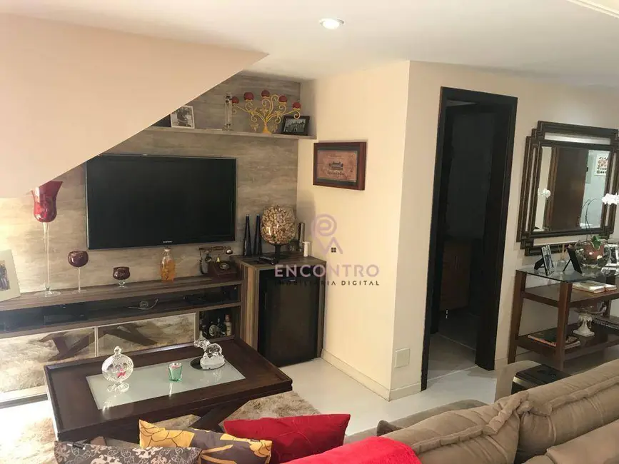 Foto 9 de Apartamento com 3 quartos à venda, 220m2 em Santa Isabel, Resende - RJ