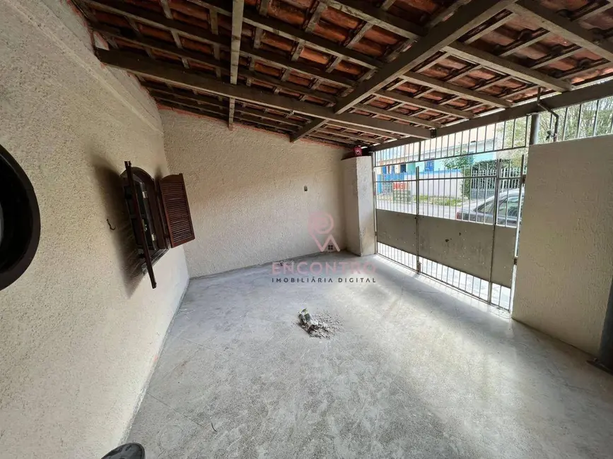 Casa com 3 quartos à venda, 199m2 em Elite, Resende - RJ - imagem 4 Foto 4 de Casa com 3 quartos à venda, 199m2 em Elite, Resende - RJ