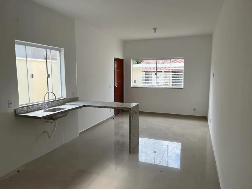 Casa com 2 quartos à venda, 125m2 em Morada da Montanha, Resende - RJ - imagem 3 Foto 3 de Casa com 2 quartos à venda, 125m2 em Morada da Montanha, Resende - RJ