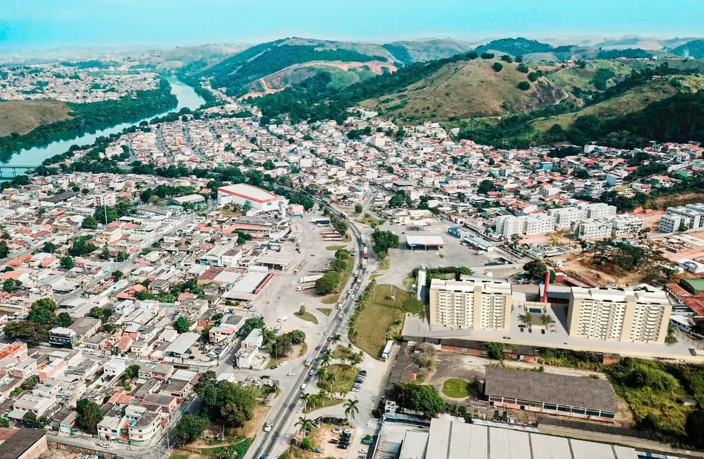 Apartamento com 1 quarto à venda, 55m2 em São Luís, Volta Redonda - RJ - imagem 5 Foto 5 de Apartamento com 1 quarto à venda, 55m2 em São Luís, Volta Redonda - RJ