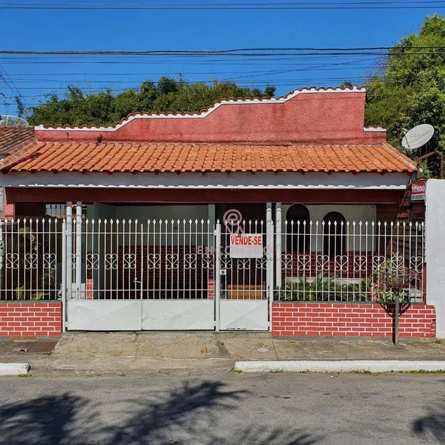 Foto 2 de Casa com 3 quartos à venda, 343m2 em Liberdade, Resende - RJ
