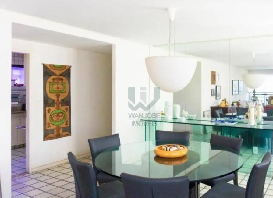 Apartamento com 2 quartos à venda, 134m2 em Boa Viagem, Recife - PE - imagem 8 Foto 8 de Apartamento com 2 quartos à venda, 134m2 em Boa Viagem, Recife - PE