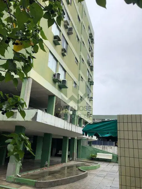 Foto 5 de Apartamento com 2 quartos à venda, 84m2 em Cordeiro, Recife - PE