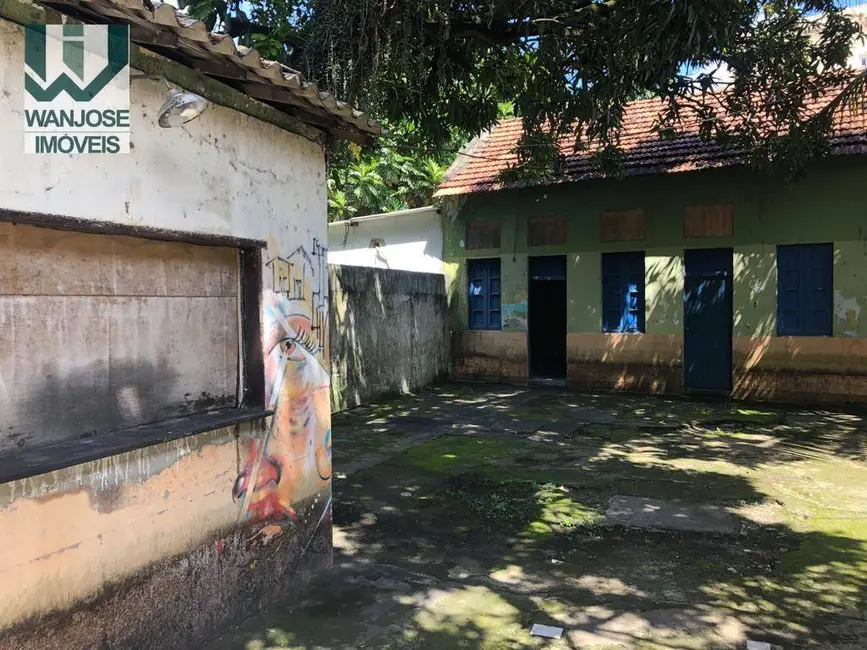 Foto 20 de Casa com 3 quartos à venda, 884m2 em Boa Vista, Recife - PE
