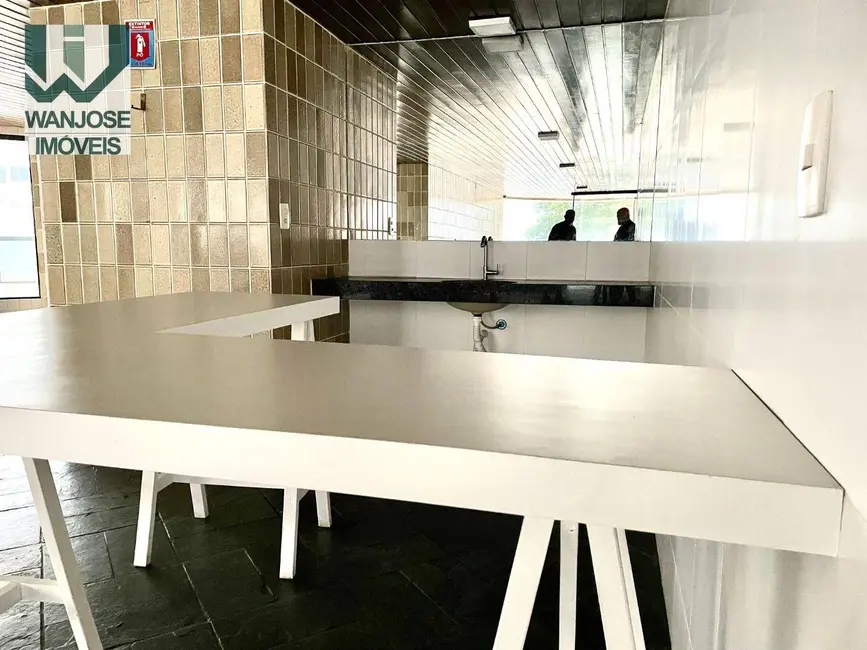 Apartamento com 4 quartos à venda, 227m2 em Boa Viagem, Recife - PE - imagem 7 Foto 7 de Apartamento com 4 quartos à venda, 227m2 em Boa Viagem, Recife - PE