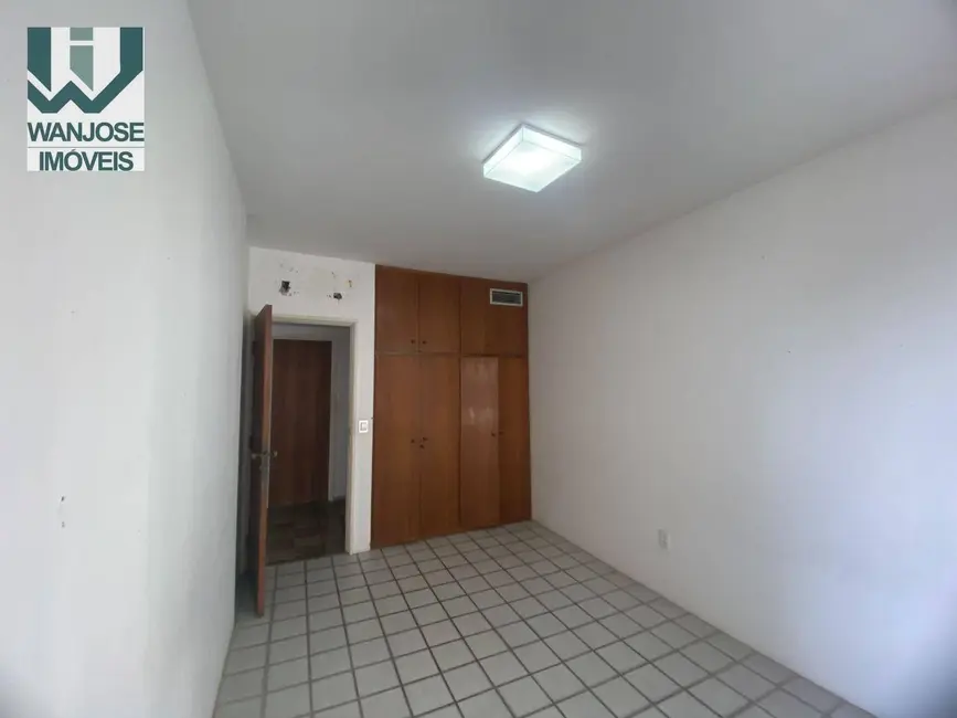 Foto 15 de Apartamento com 4 quartos à venda, 267m2 em Boa Viagem, Recife - PE
