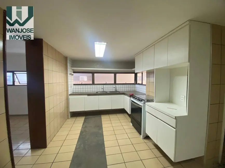 Apartamento com 4 quartos à venda, 260m2 em Boa Viagem, Recife - PE - imagem 9 Foto 9 de Apartamento com 4 quartos à venda, 260m2 em Boa Viagem, Recife - PE