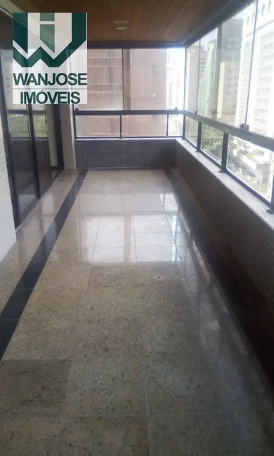 Apartamento com 4 quartos à venda, 250m2 em Boa Viagem, Recife - PE - imagem 6 Foto 6 de Apartamento com 4 quartos à venda, 250m2 em Boa Viagem, Recife - PE