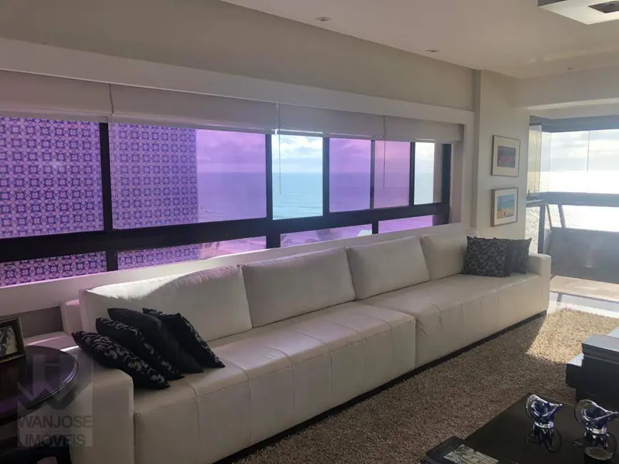 Apartamento com 3 quartos à venda, 260m2 em Boa Viagem, Recife - PE - imagem 3 Foto 3 de Apartamento com 3 quartos à venda, 260m2 em Boa Viagem, Recife - PE