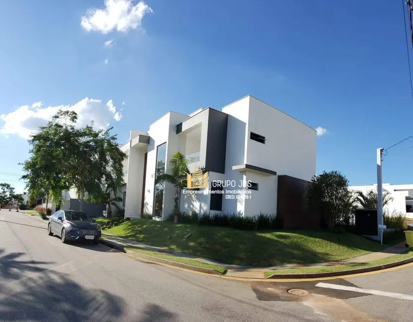 Casa com 3 quartos à venda, 609m2 em Sorocaba - SP - imagem 1 Foto 1 de Casa com 3 quartos à venda, 609m2 em Sorocaba - SP